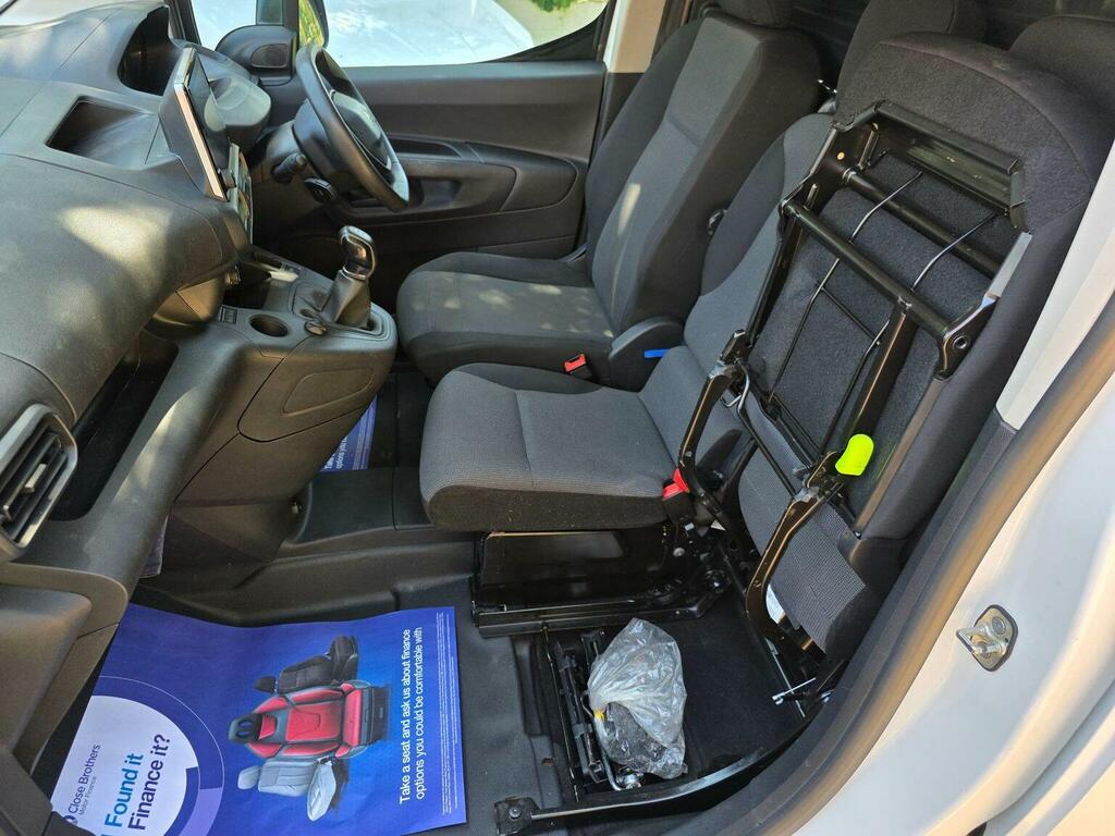 Peugeot Partner 1.5 Bluehdi 950 Asphalt Premium Long Panel Van 6Dr  #20