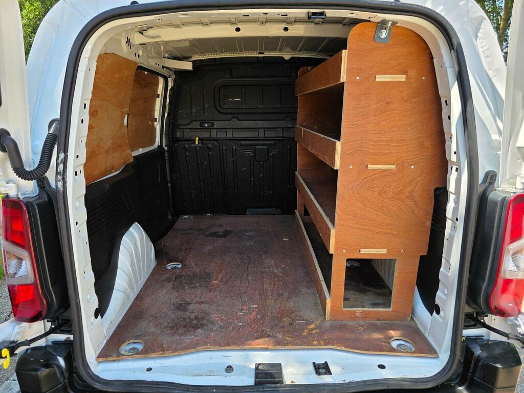 Peugeot Partner 1.5 Bluehdi 950 Asphalt Premium Long Panel Van 6Dr  #26