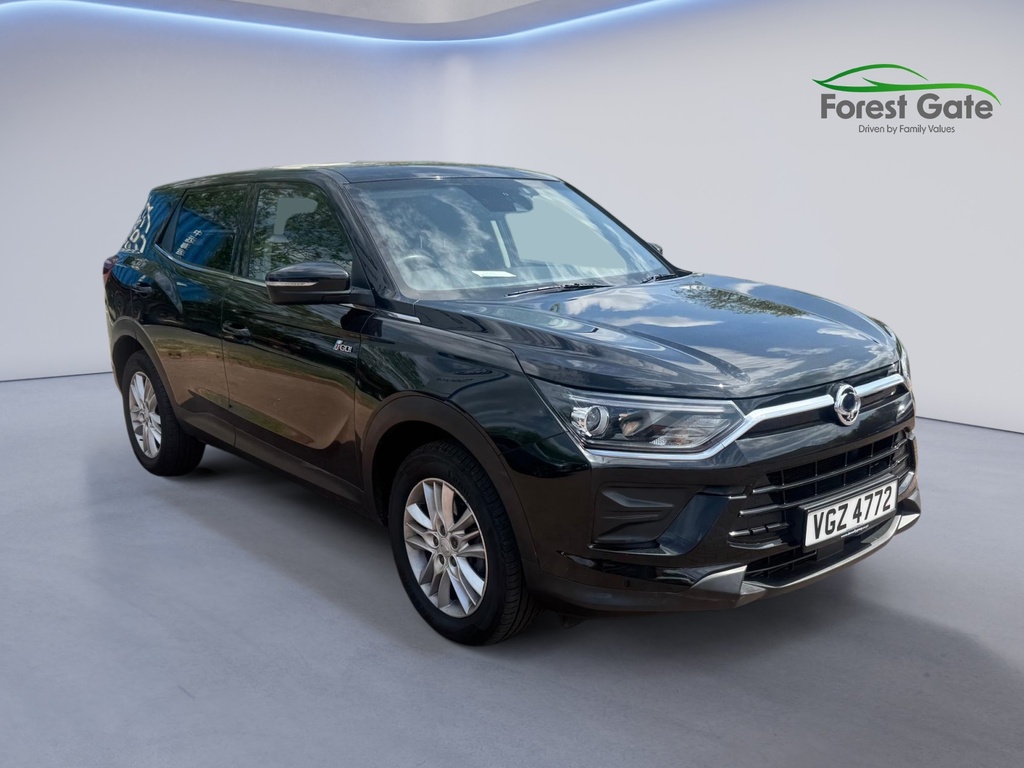 SsangYong Korando Ventura VGZ4772 Black #2