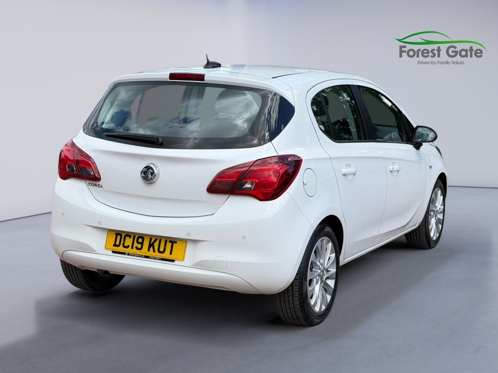 Vauxhall Corsa 1.4I Ecotec Se Nav Hatchback Eur White #5