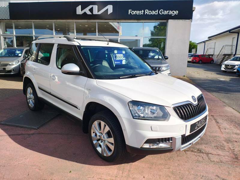 Skoda Yeti 2.0 Tdi Laurin Klement - 2014 24015 White