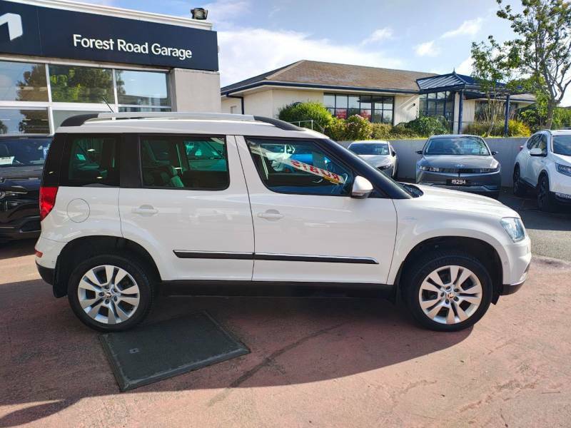 Skoda Yeti 2.0 Tdi Laurin Klement - 2014 24015 White #3