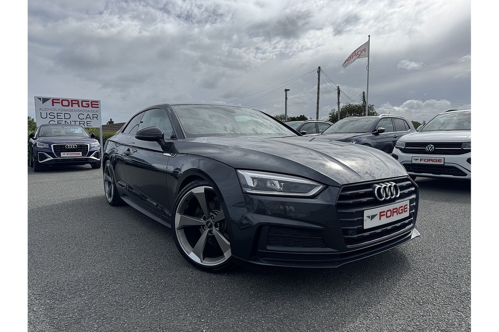 Audi A5 Black Edition 2.0 Tfsi S-tronic Coupe U14229 Grey