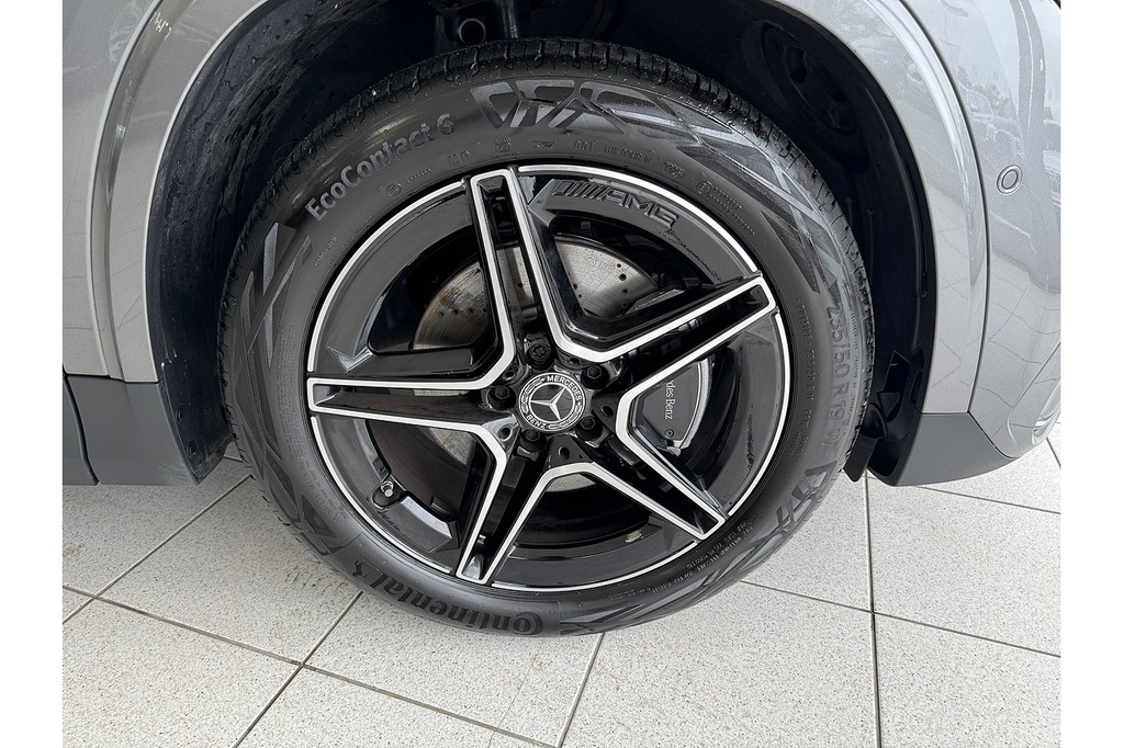 Mercedes-Benz GLA Class Gla 250E Amg Line Premium Grey #12