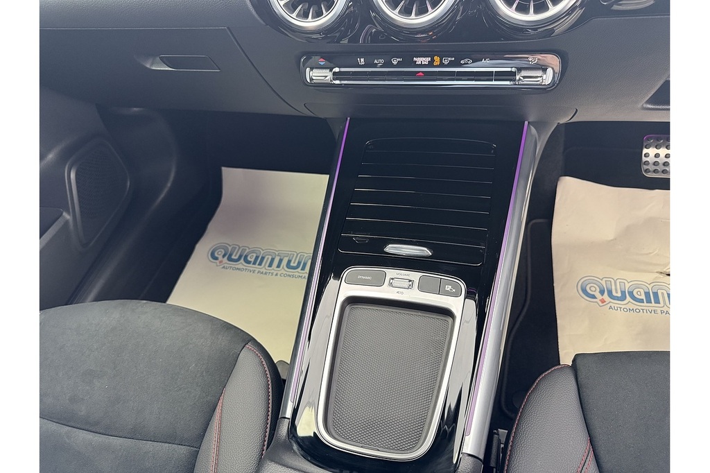 Mercedes-Benz GLA Class Gla 250E Amg Line Premium Grey #13