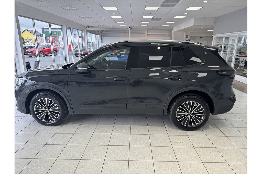 Volkswagen Tiguan Tsi Ehybrid Match U14257 Ulez SL74JKV Grey #6