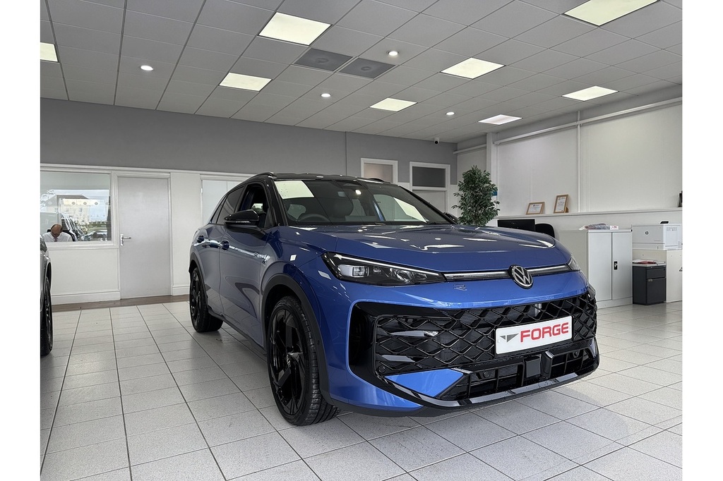 Volkswagen T-Roc R-line Etsi Mhev1.5 150Ps U14289 Ulez Blue