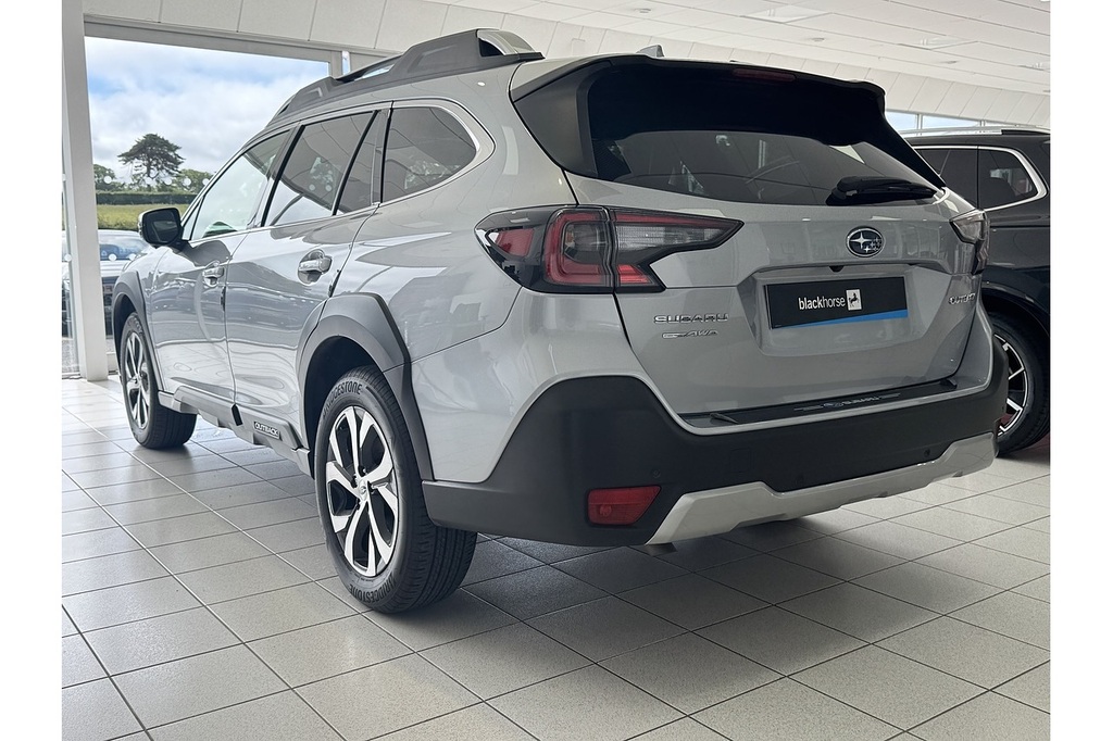 Subaru Outback Estate Blue #7