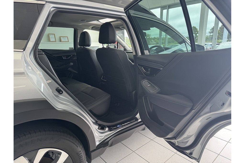 Subaru Outback Estate Blue #13