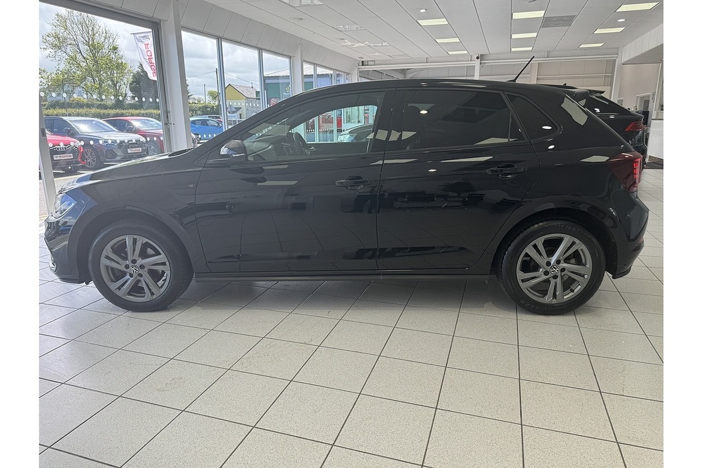 Volkswagen Polo 1.2 Tsi Bluemotion Techmology Black #5