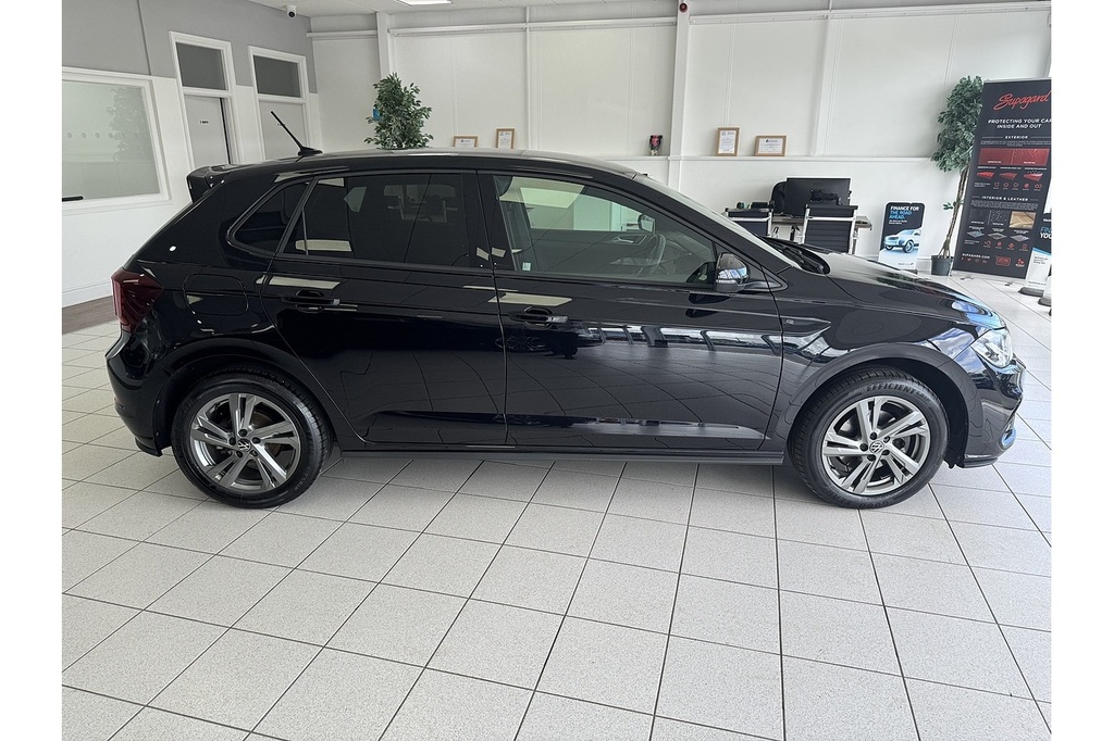 Volkswagen Polo 1.2 Tsi Bluemotion Techmology Black #11