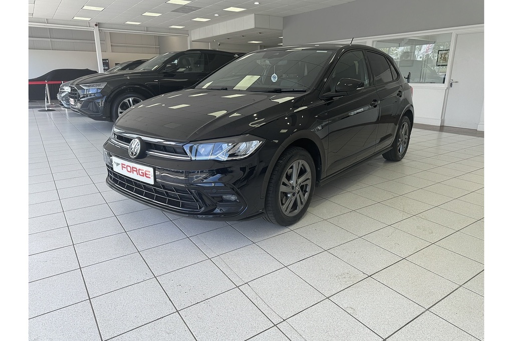 Volkswagen Polo 1.2 Tsi Bluemotion Techmology Black #3