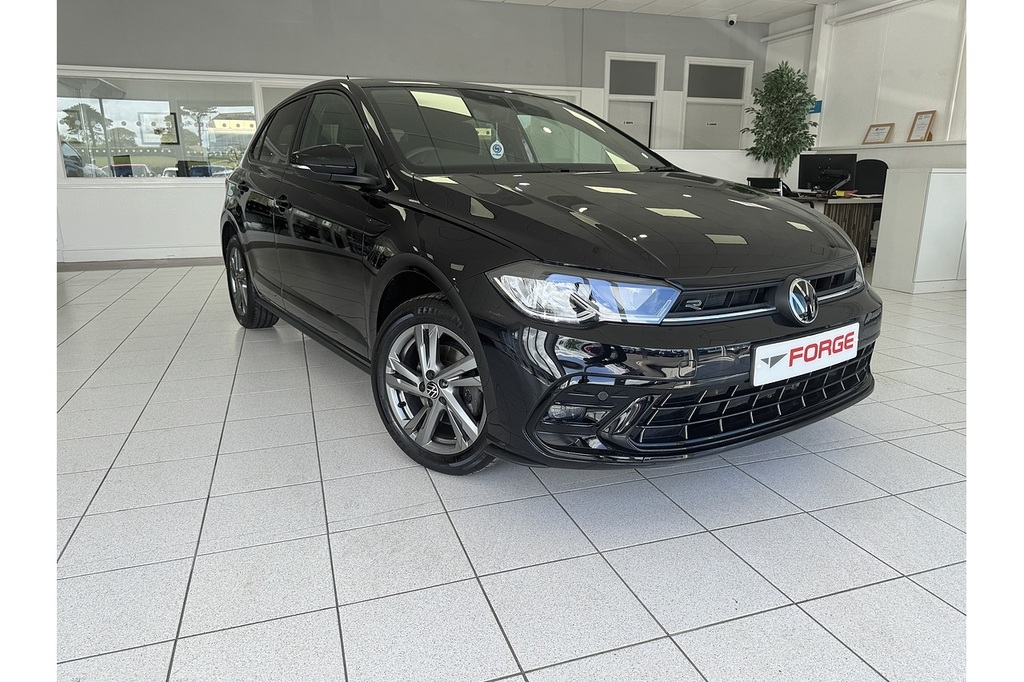 Volkswagen Polo 1.2 Tsi Bluemotion Techmology Black #1