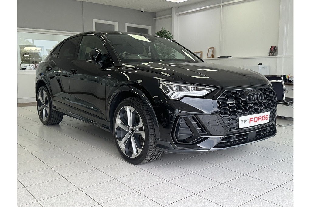 Audi Q3 Tdi 40 Edition 1 Sportback S Tronic Quattro 200 Ps Black