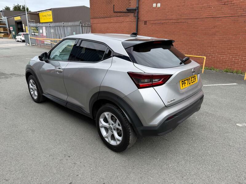 Nissan Juke 1.0-dig-t-n-connecta-dct-auto-euro-6-ss-5dr PF70EZR Silver #5