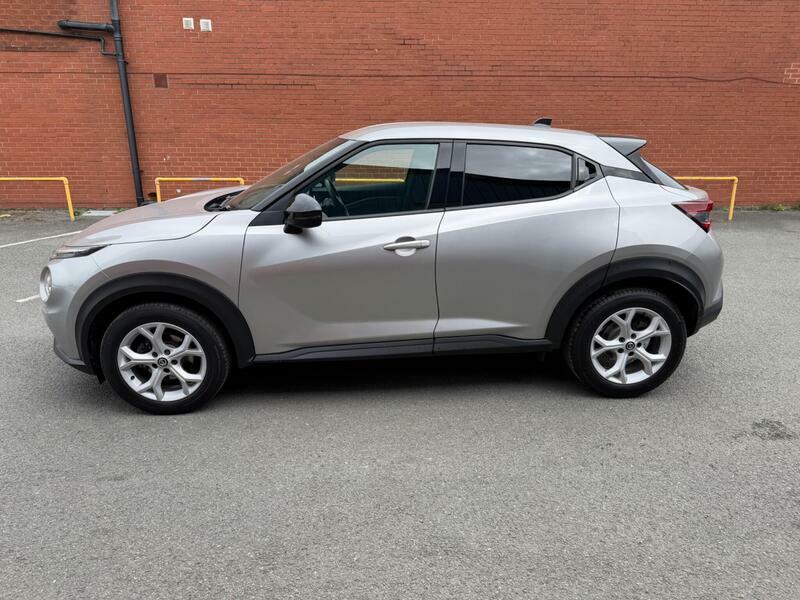 Nissan Juke 1.0-dig-t-n-connecta-dct-auto-euro-6-ss-5dr PF70EZR Silver #6