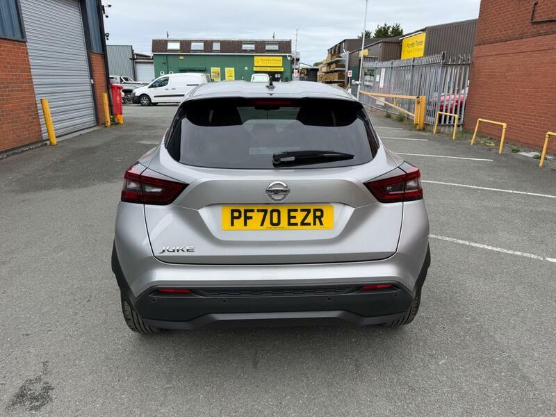 Nissan Juke 1.0-dig-t-n-connecta-dct-auto-euro-6-ss-5dr PF70EZR Silver #4