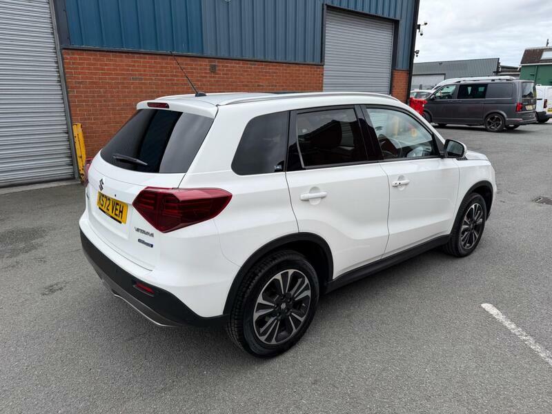 Suzuki Vitara 1.4-Boosterjet-mhev-sz5-euro-6-ss-5dr KS72VEH White #3