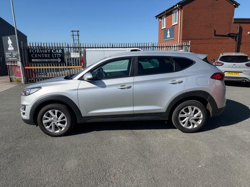 Hyundai Tucson 1.6-Gdi-se-nav-euro-6-ss-5dr Silver #6