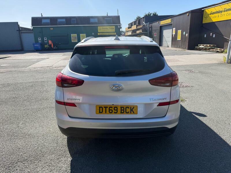Hyundai Tucson 1.6-Gdi-se-nav-euro-6-ss-5dr Silver #4