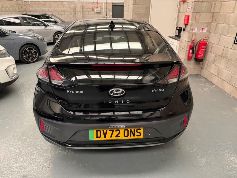 Hyundai Ioniq 38.3kwh-premium-auto-5dr Black #3
