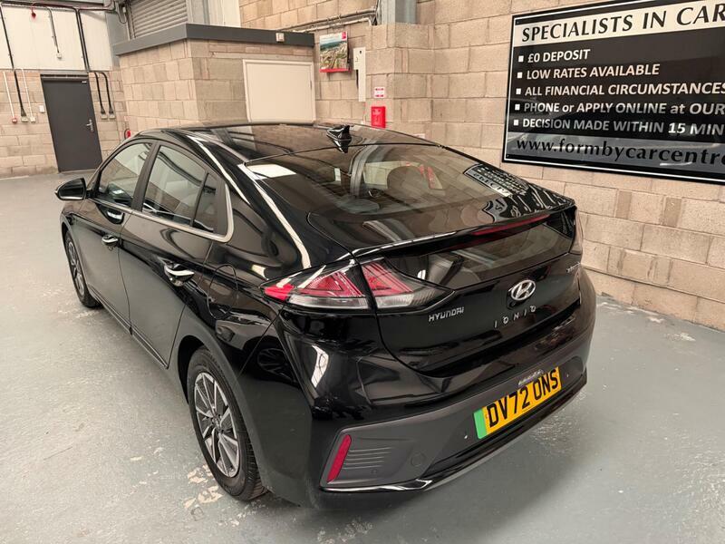 Hyundai Ioniq 38.3kwh-premium-auto-5dr Black #4