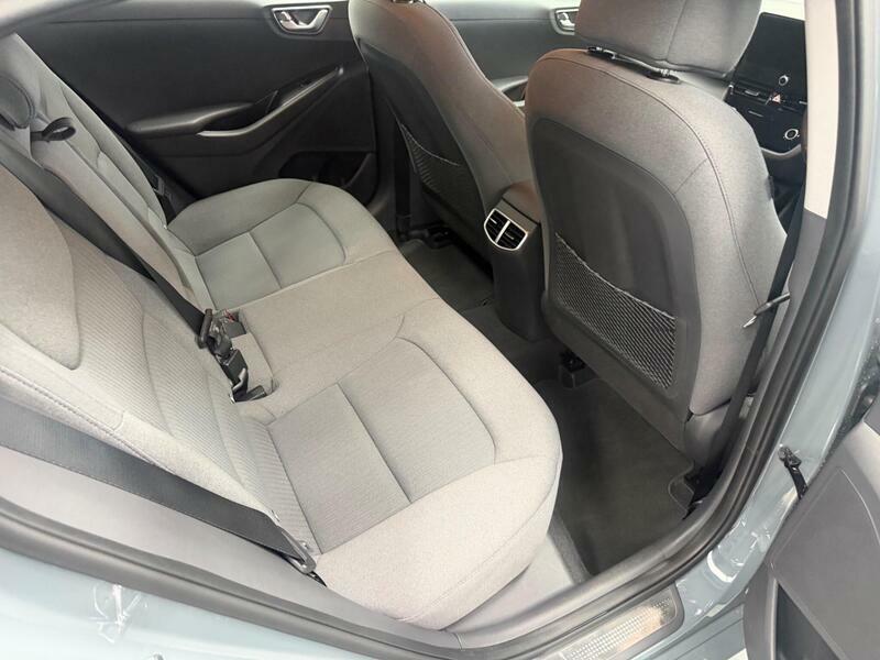 Hyundai Ioniq 38.3kwh-premium-auto-5dr Grey #2
