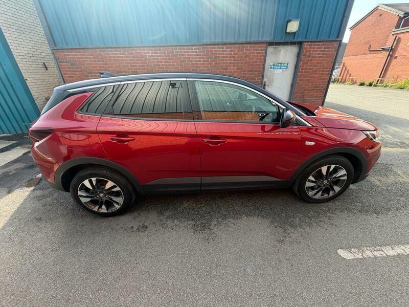 Vauxhall Grandland X 1.5-Turbo-d-griffin-euro-6-ss-5dr Red #2