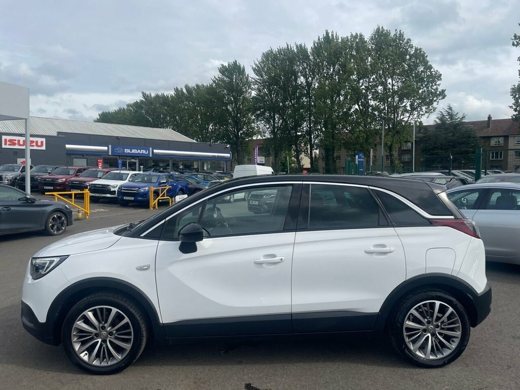 Vauxhall Crossland X 1.2L Sri Nav FE70HFF White #6