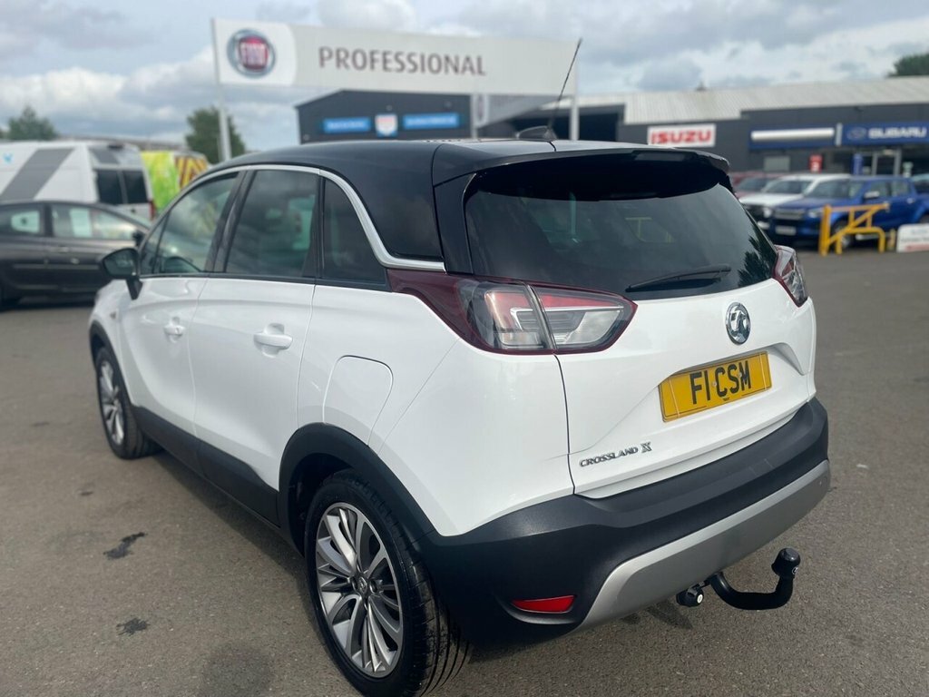 Vauxhall Crossland X 1.2L Sri Nav FE70HFF White #5