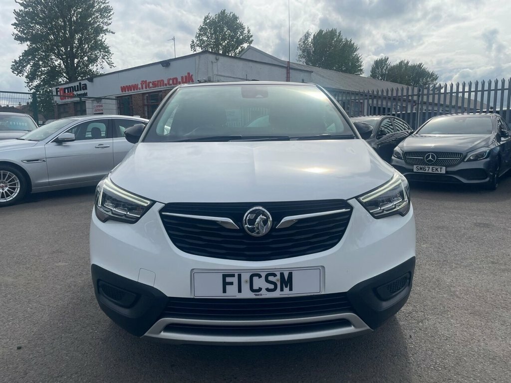 Vauxhall Crossland X 1.2L Sri Nav FE70HFF White #3