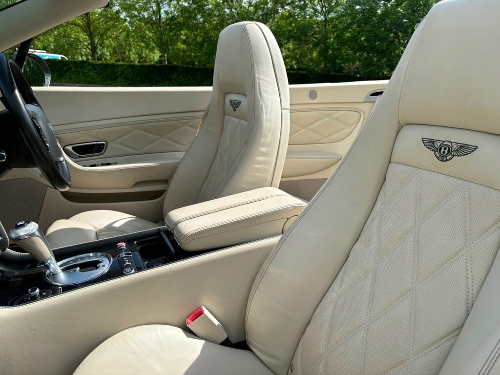 Bentley Continental Flying Spur 6.0 Flying Spur Speed 601 Bhp Grey #18