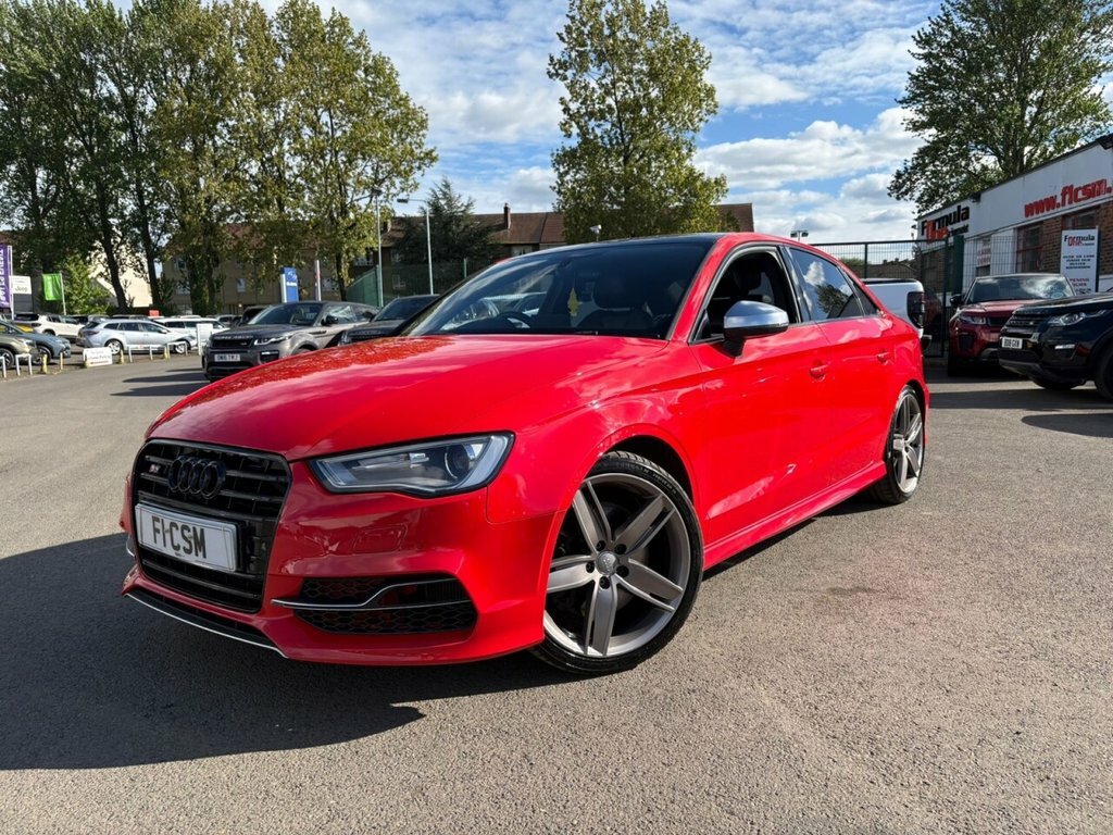 Audi S3 2L Null Red