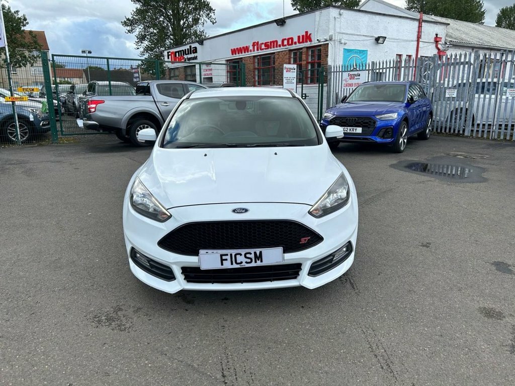 Ford Focus 2L St-tdci White #2