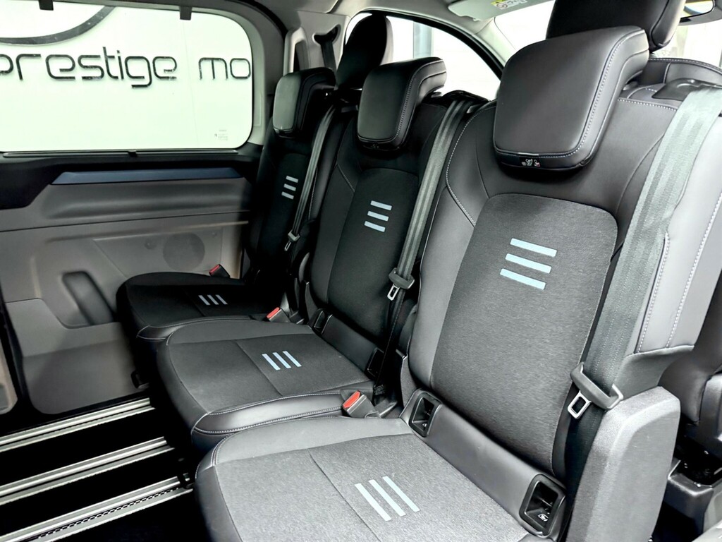 Ford Tourneo Custom Custom Titanium White #41
