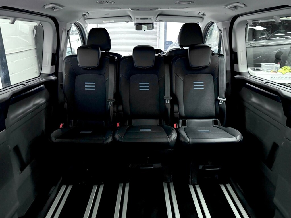 Ford Tourneo Custom Custom Titanium White #40