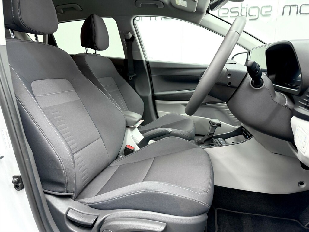 Hyundai Bayon 1.0 Tgdi Advance Grey #22
