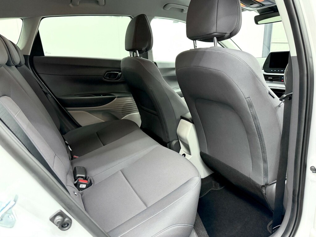 Hyundai Bayon 1.0 Tgdi Advance Grey #24