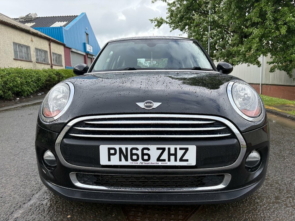 Mini Hatch 1.2 One Hatchback Euro 6 Ss PN66ZHZ Black #2