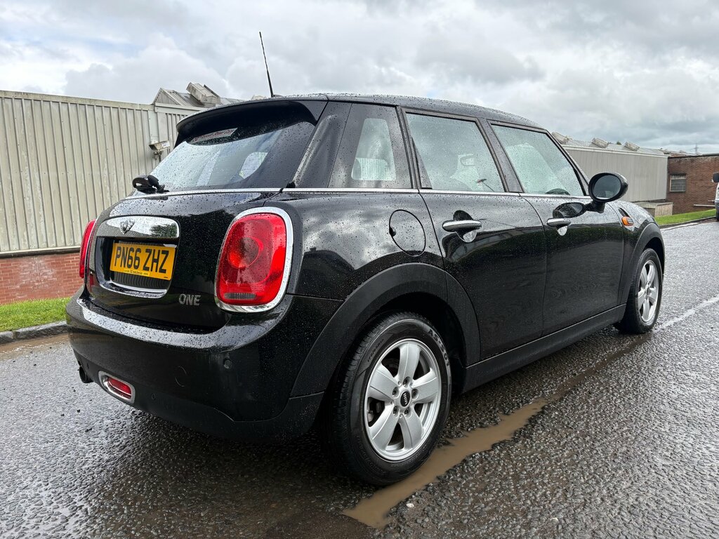 Mini Hatch 1.2 One Hatchback Euro 6 Ss PN66ZHZ Black #3