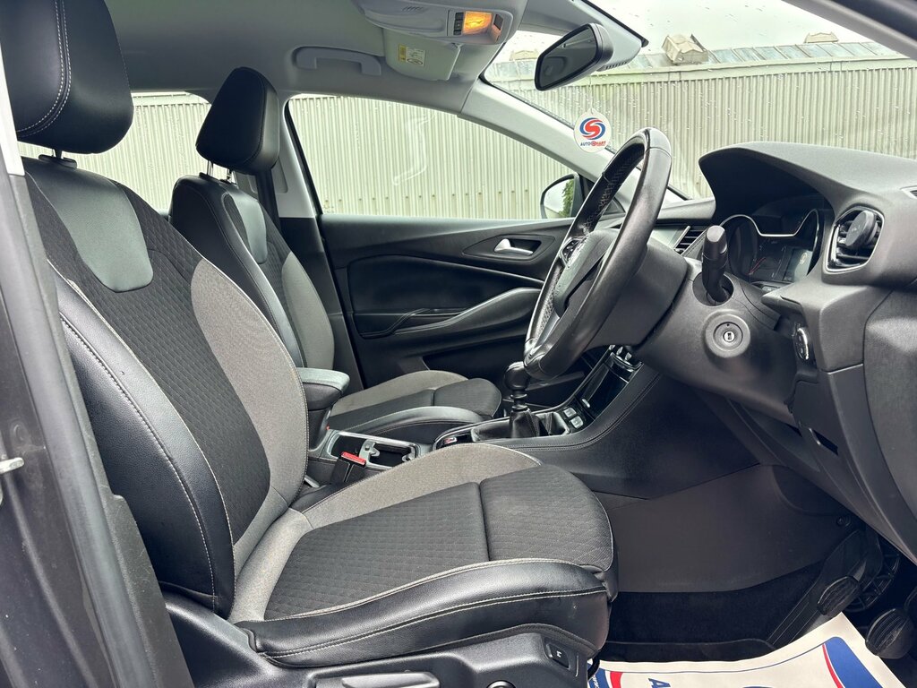 Vauxhall Grandland X 1.2 Turbo Gpf Sport Nav Suv Euro ML69UDH Grey #4