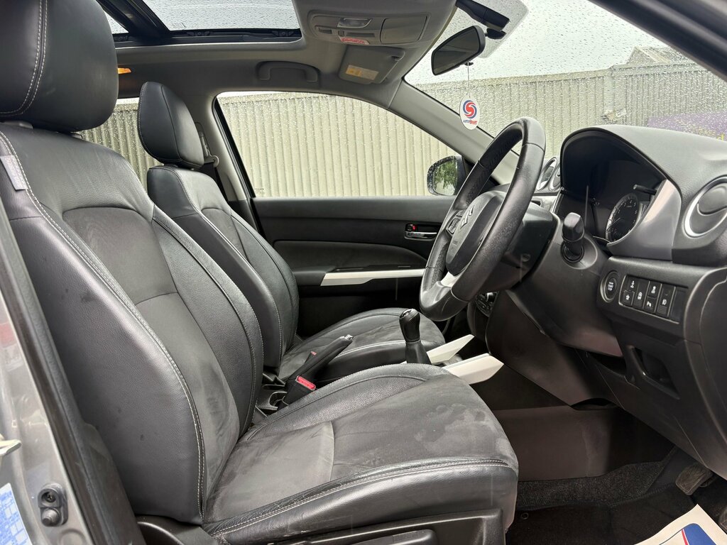 Suzuki Vitara 1.6 Sz5 Suv Euro 6 Ss 120 Ps Grey #4