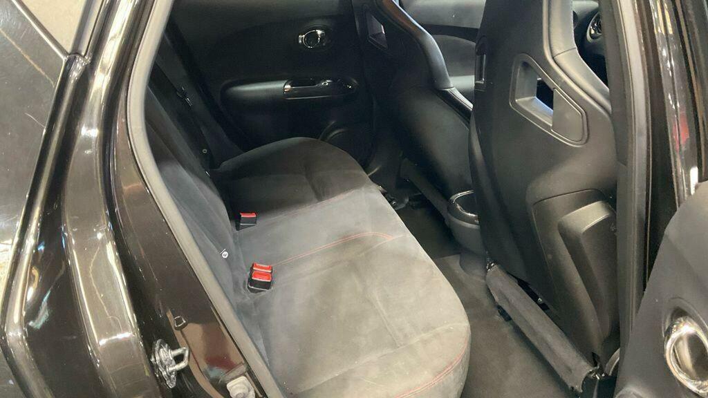 Nissan Juke Hatchback Black #8