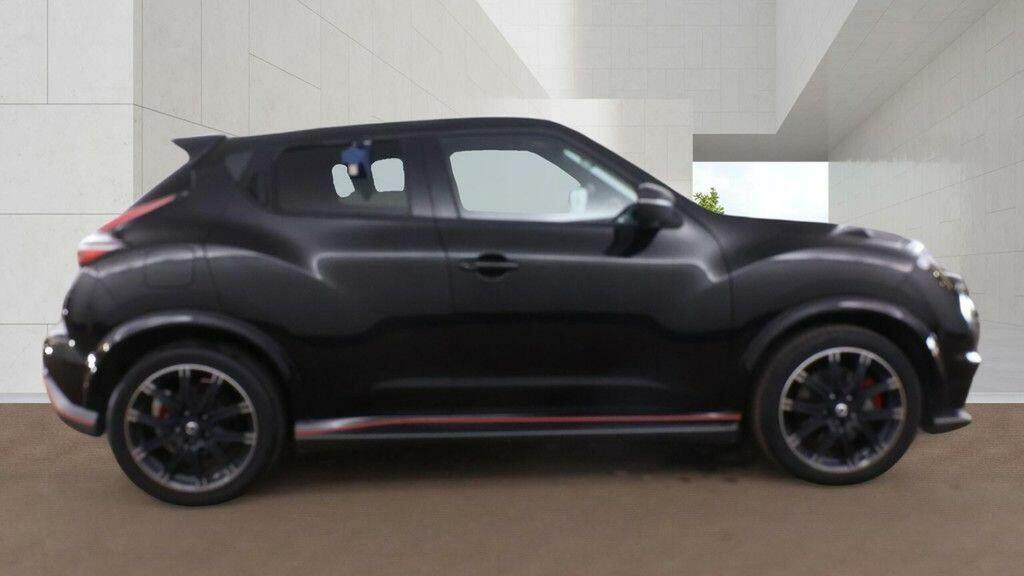 Nissan Juke Hatchback Black #5