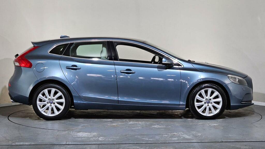 Volvo V40 Black #7