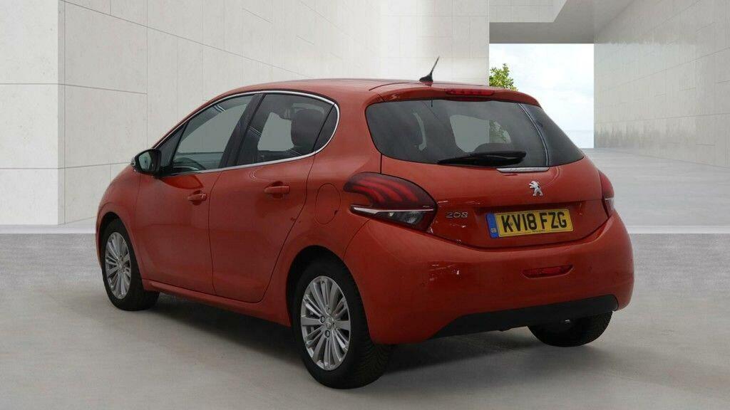Peugeot 208 1.2 Puretech Allure Euro 6 Ss Orange #3