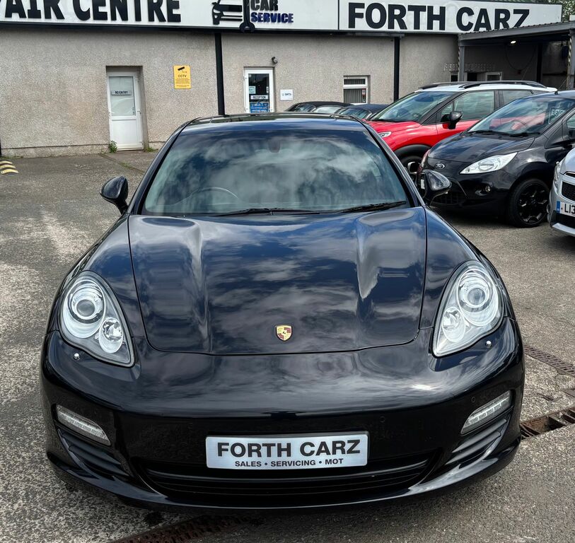 Porsche Panamera 3.0D V6 Hatchback Tiptronics Euro 5 25 HJ12HPX Black #2