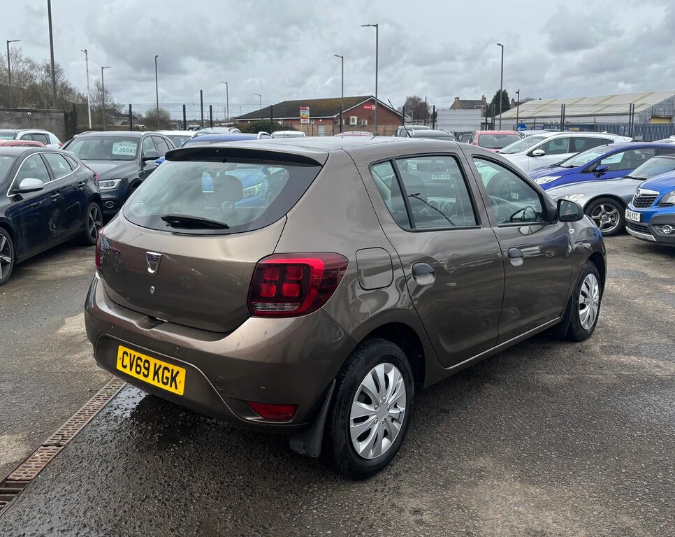 Dacia Sandero 1.5 Blue Dci Essential Hatchback Brown #5