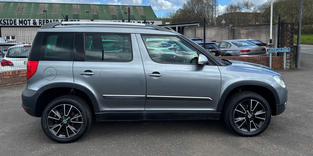 Skoda Yeti 2.0 Tdi Urban Suv Euro 5 110 Ps YM12AZU Grey #3