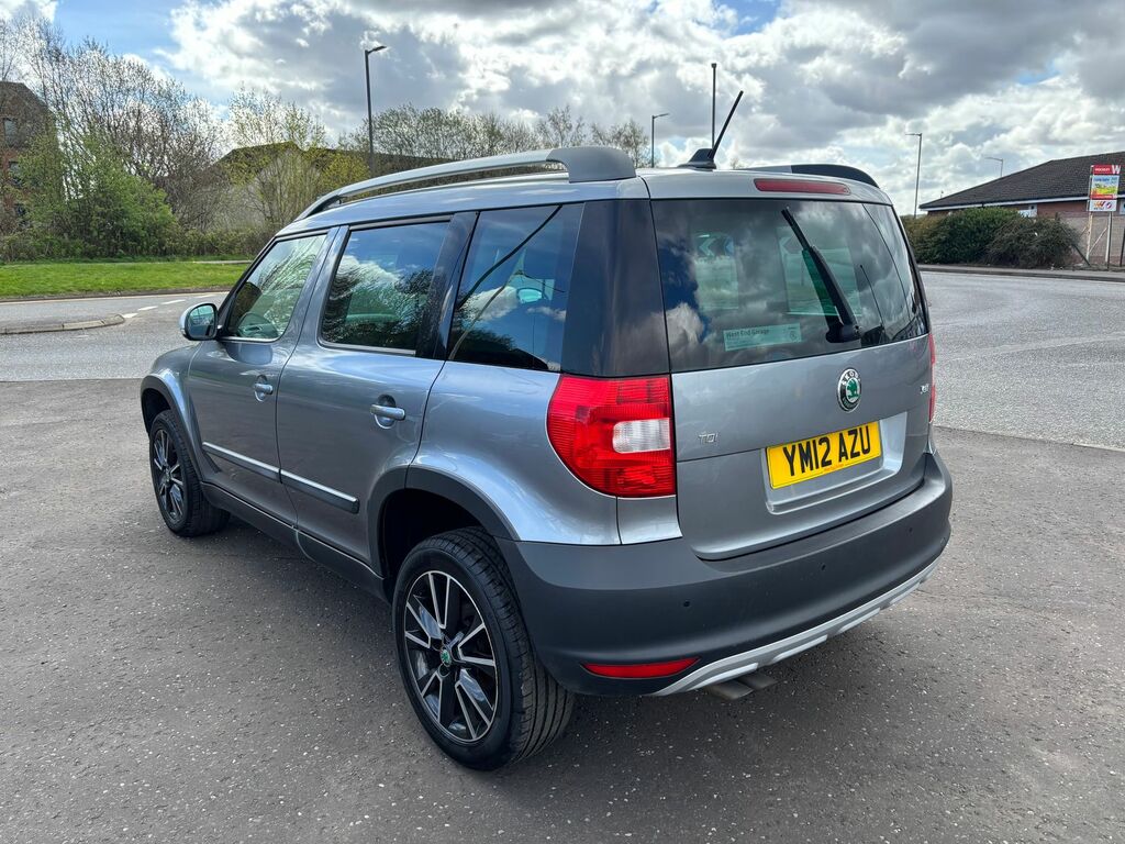 Skoda Yeti 2.0 Tdi Urban Suv Euro 5 110 Ps YM12AZU Grey #2